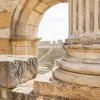 Autun : les portes romaines, le temple et le théâtre qu'on lit mieux à pied qu'en voiture